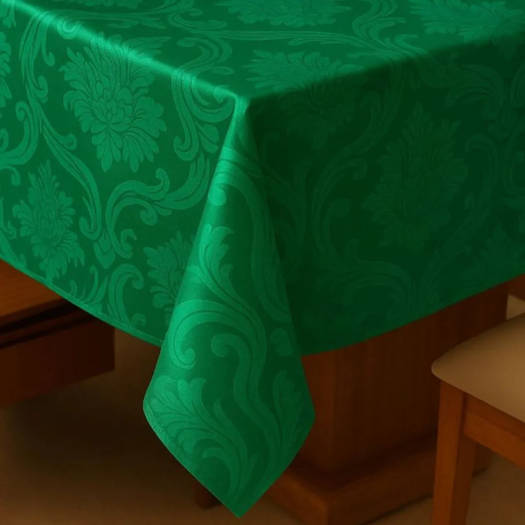 Toalha de Mesa Jacquard - Coleção Noite Feliz - Vermelho / 4 lugares ( 1.40 m x 1.40 m ) - Imagem 5