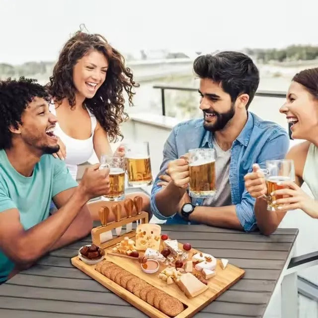 Tábua de Queijos e Frios + Kit Espátulas - Coleção Noite Réveillon - Tábua + 2 espátulas - Imagem 4